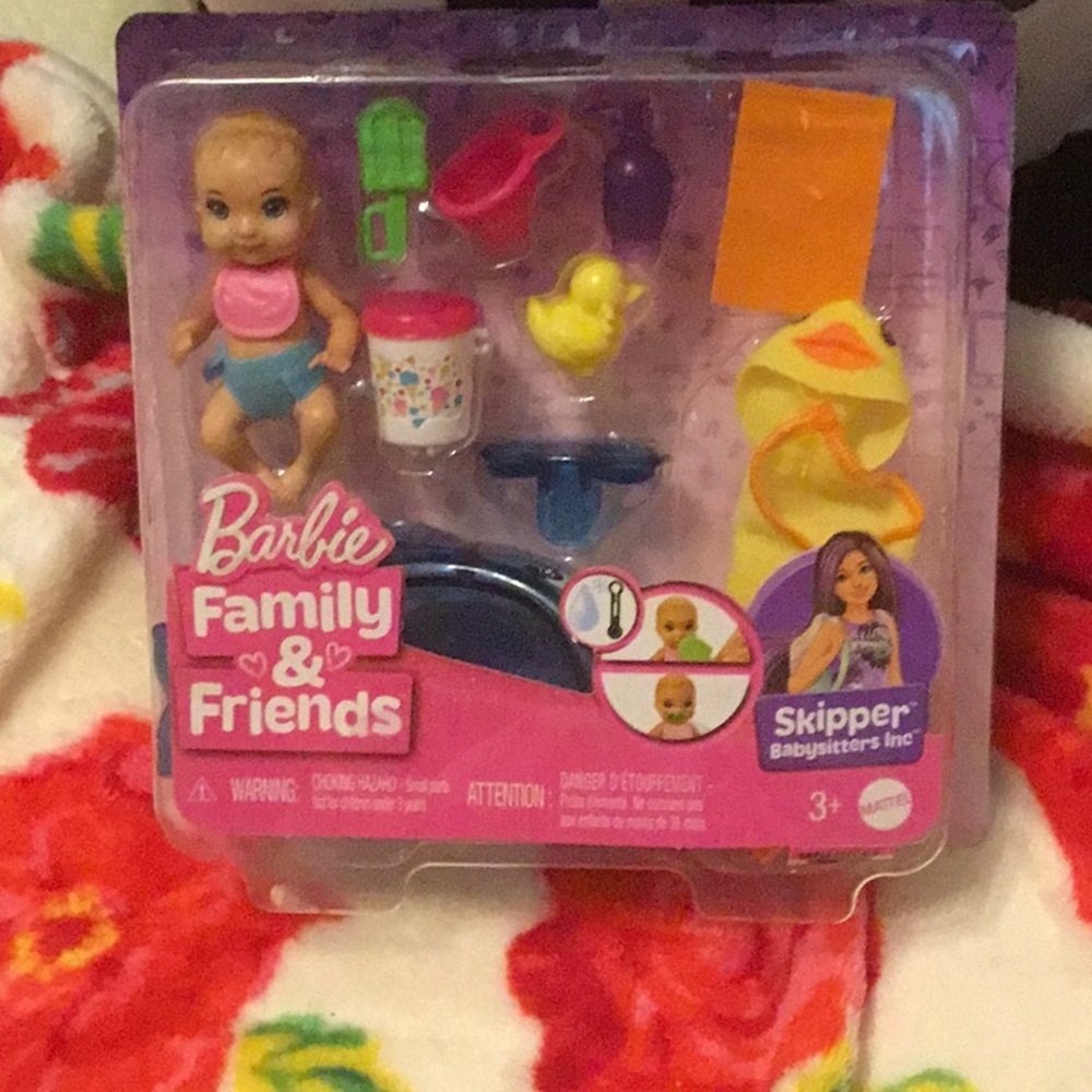 Barbie Family & Friends Baby Doll Bath Set – Skipper Babysitters Inc Accessories